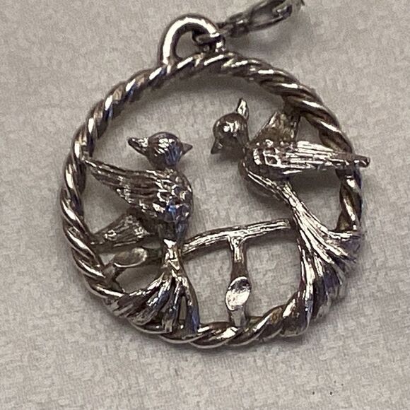 Silvertone Pendant Featuring Birds - Picture 3 of 8